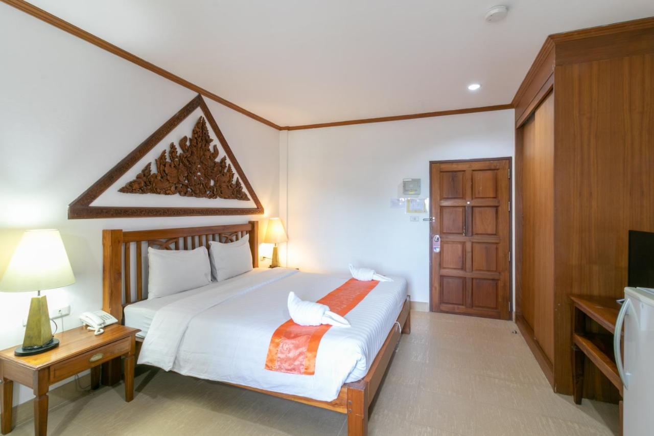 Onnicha Hotel Ratsada Экстерьер фото