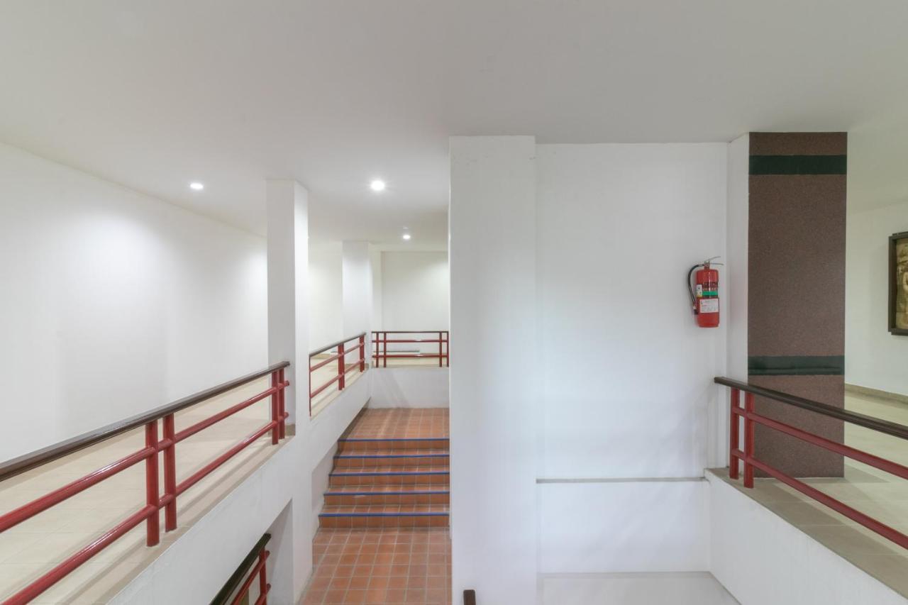Onnicha Hotel Ratsada Экстерьер фото